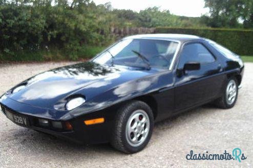 1980' Porsche 928 photo #2