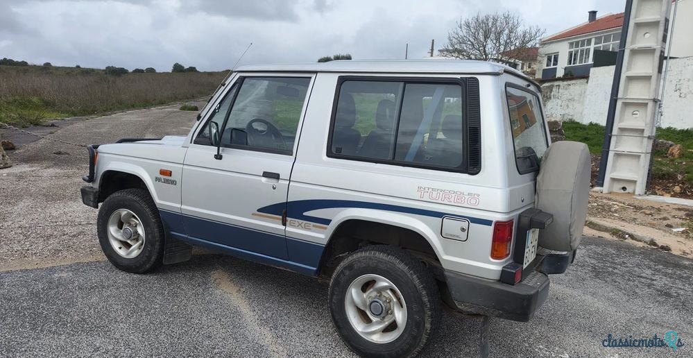 1990' Mitsubishi Pajero photo #3