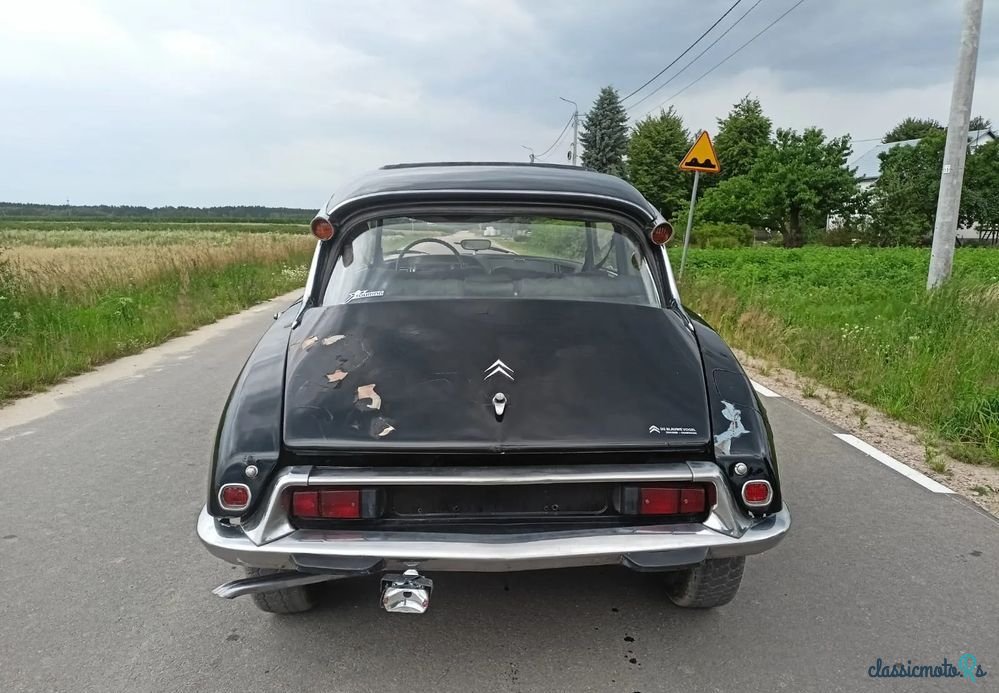 1968' Citroen DS photo #4