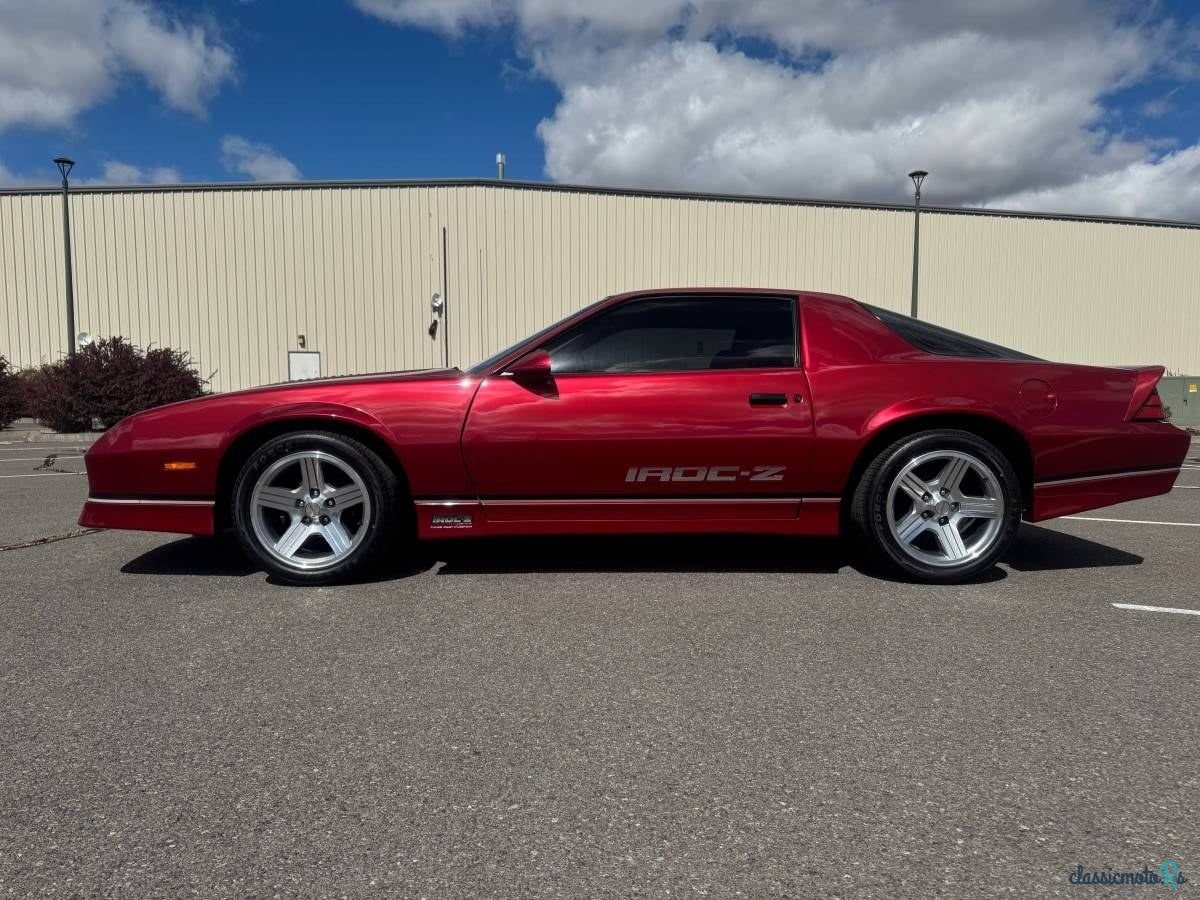 1990' Chevrolet Camaro photo #2