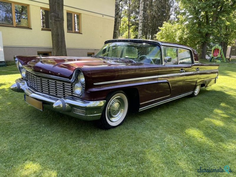 1960' Lincoln Continental photo #2
