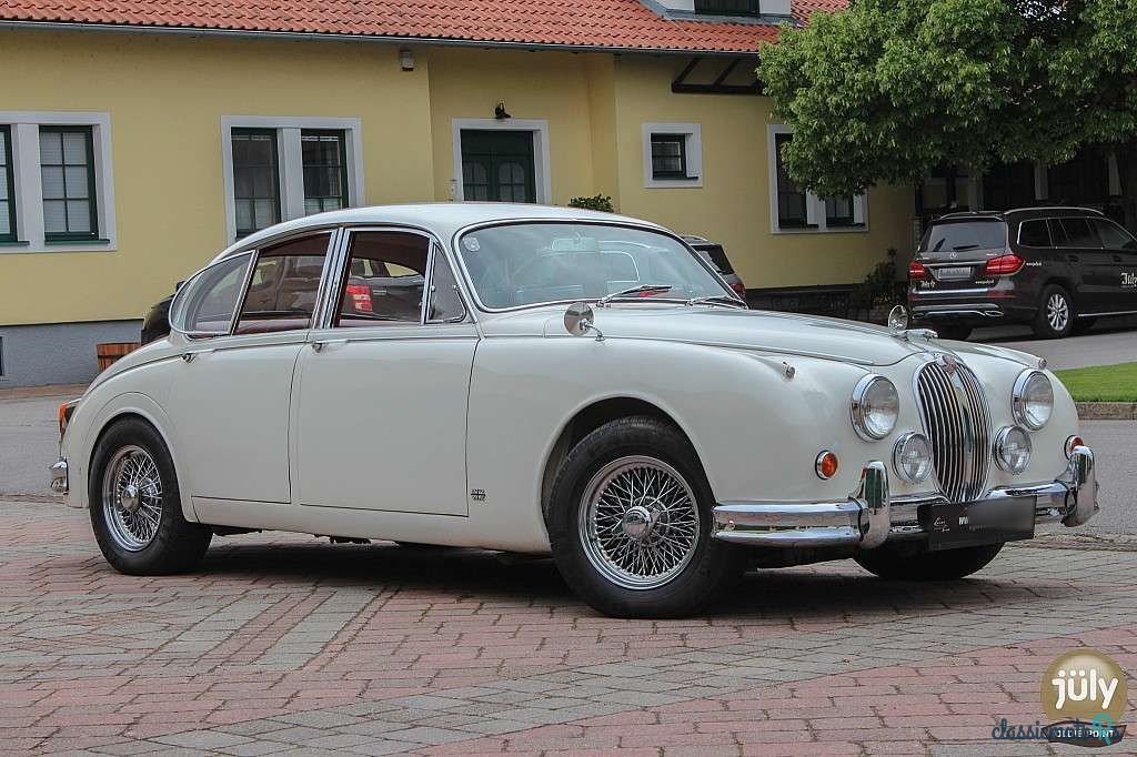 1961' Jaguar Mk II photo #1