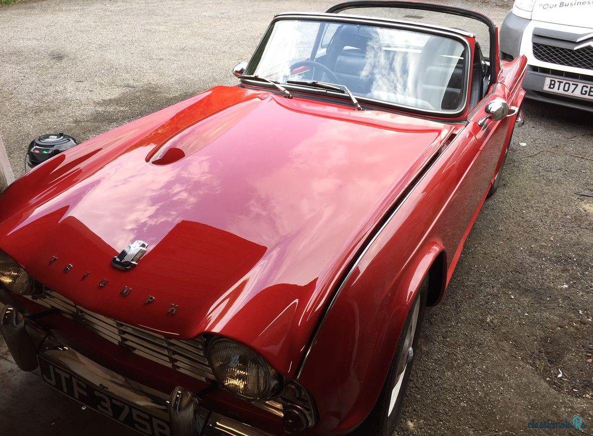 1964' Triumph TR4 photo #3