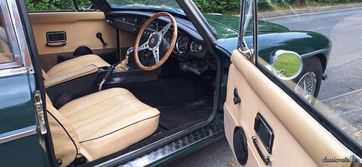 1969' MG MGC photo #6