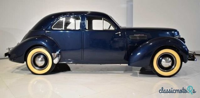 1940' Graham Hollywood Supercharged photo #3