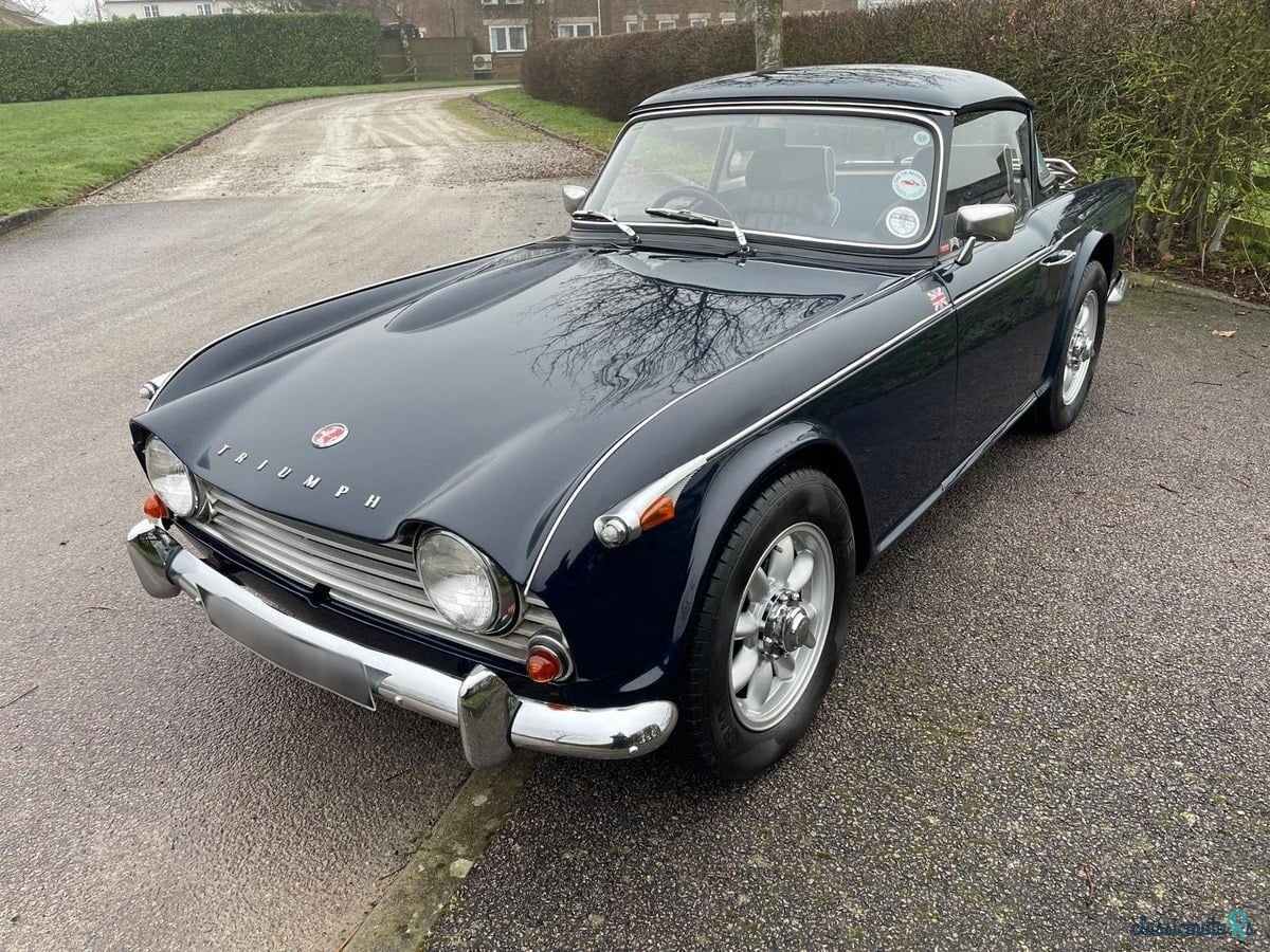 1966' Triumph TR4 photo #3