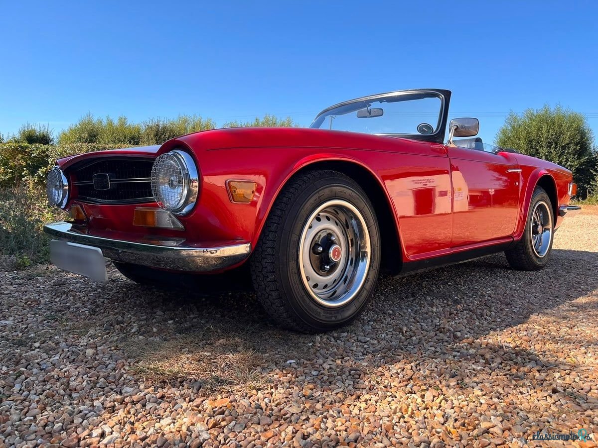 1974' Triumph TR6 photo #2