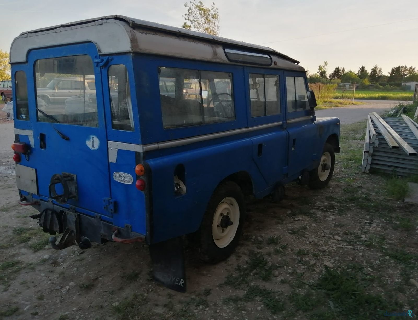1975' Land Rover 109 Petrol Safari photo #4