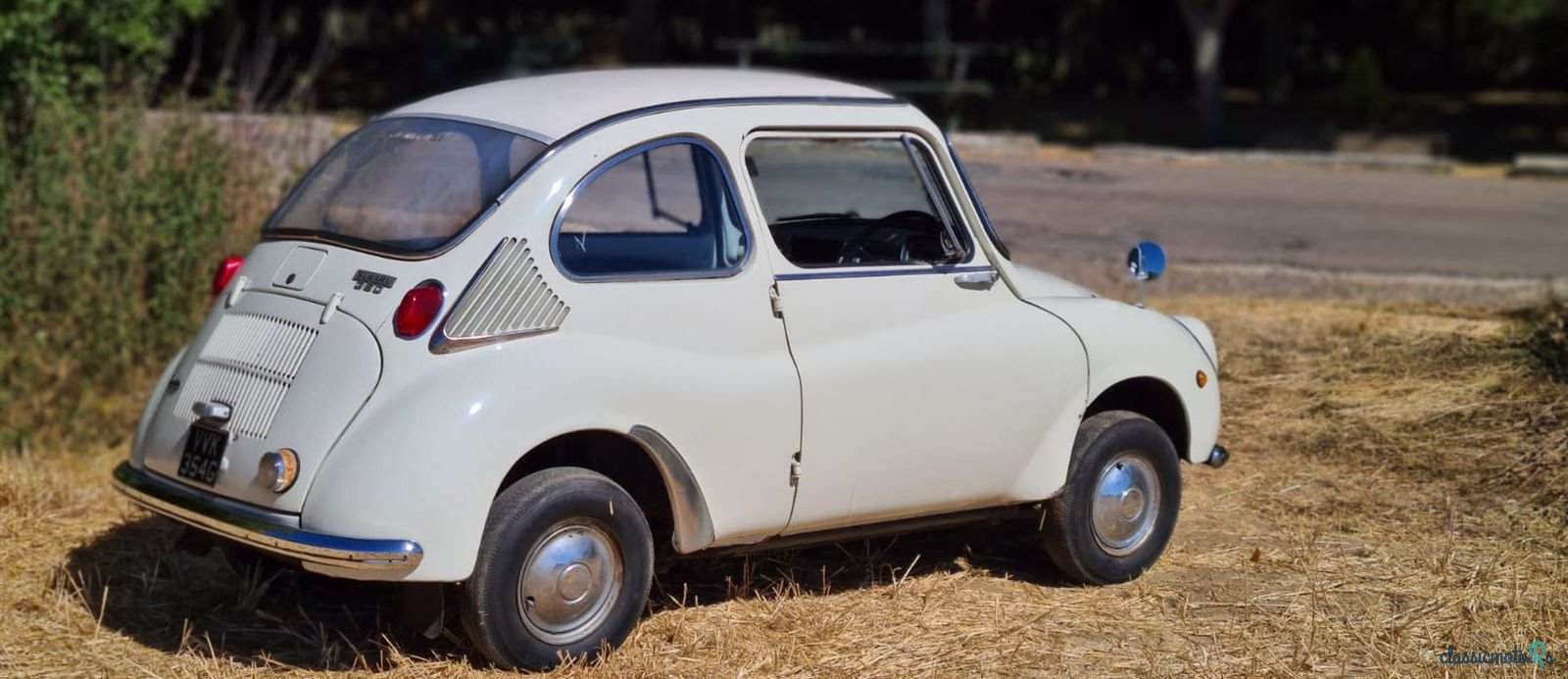 1968' Subaru 360 photo #3