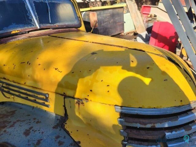 1941' Chevrolet photo #3