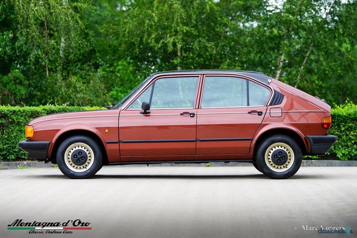 1982' Alfa Romeo Alfasud photo #2