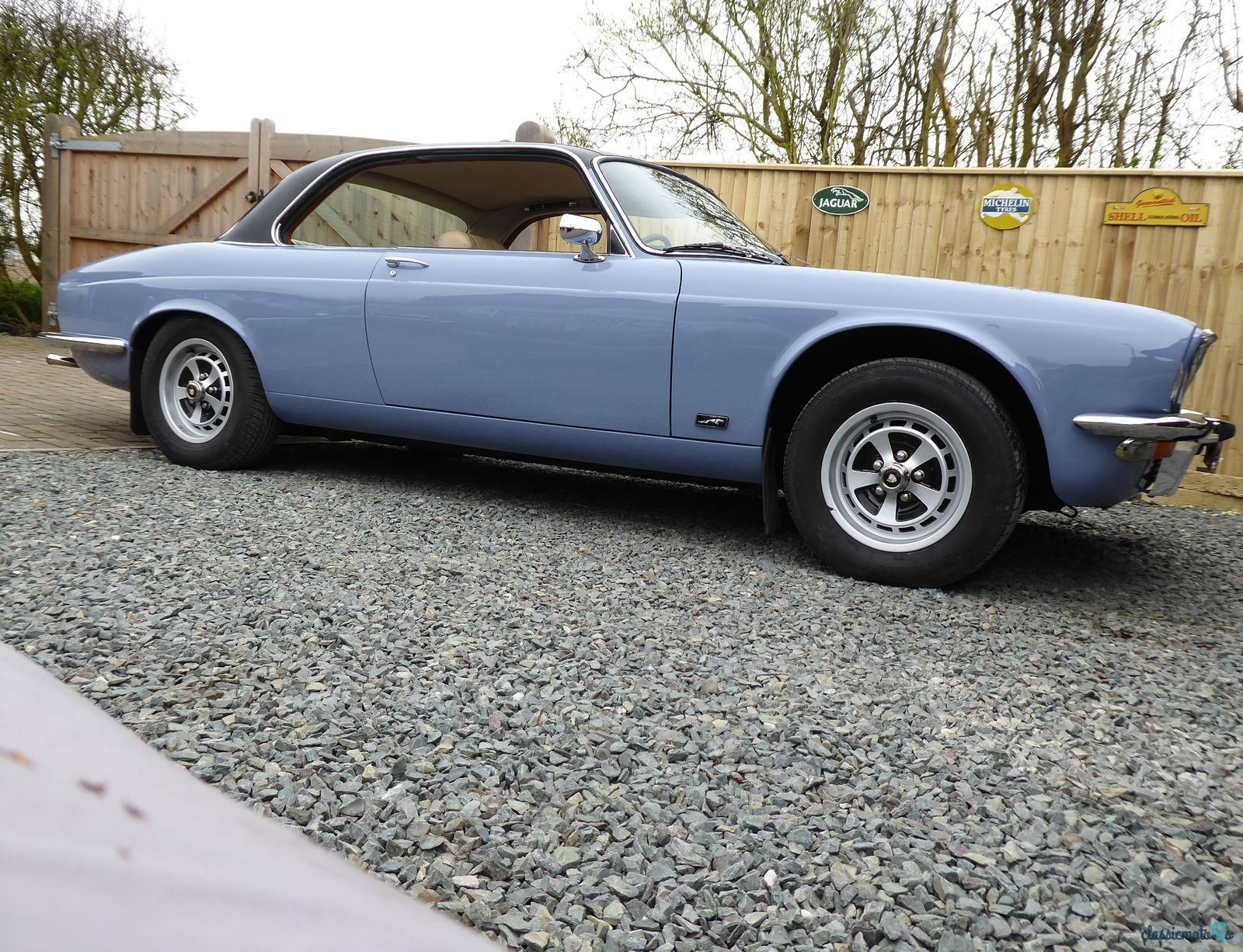 1975' Jaguar Xjc photo #3