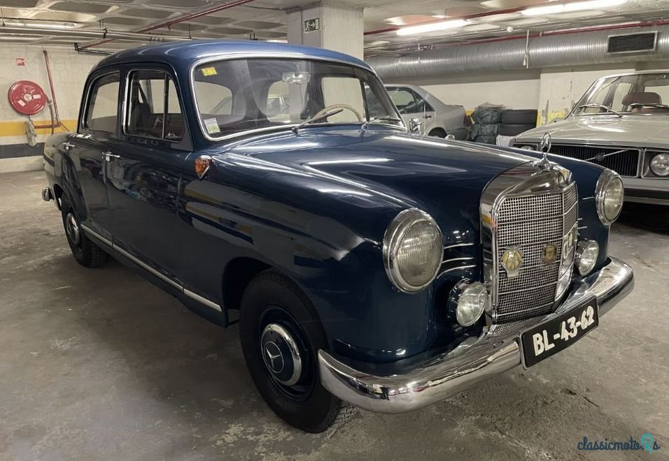 1961' Mercedes-Benz 180 photo #2