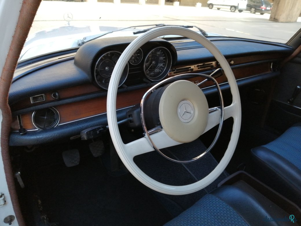 1970' Mercedes-Benz 280S photo #3