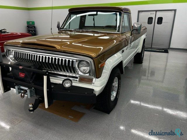1974' Jeep J10 photo #3