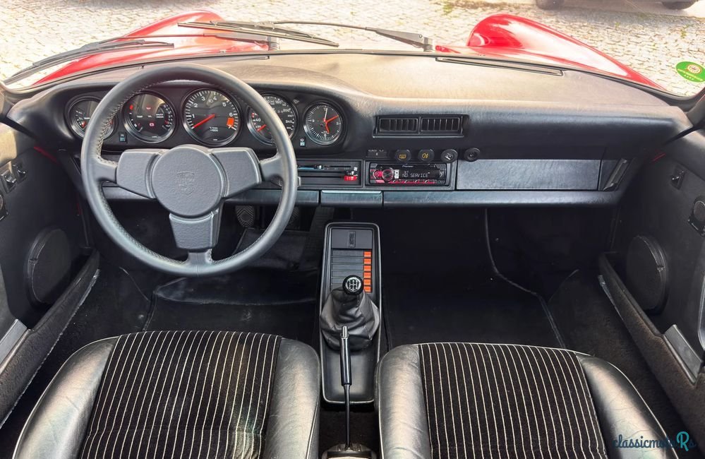 1985' Porsche 911 Carrera Coupé 3.2 photo #6