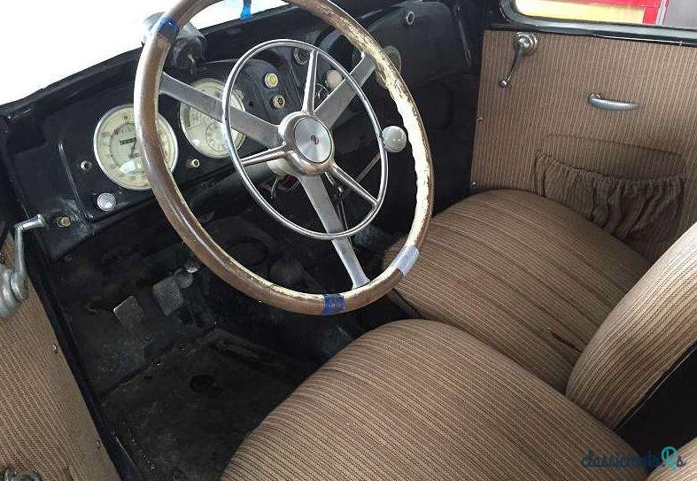 1940' Steyr 200 photo #3