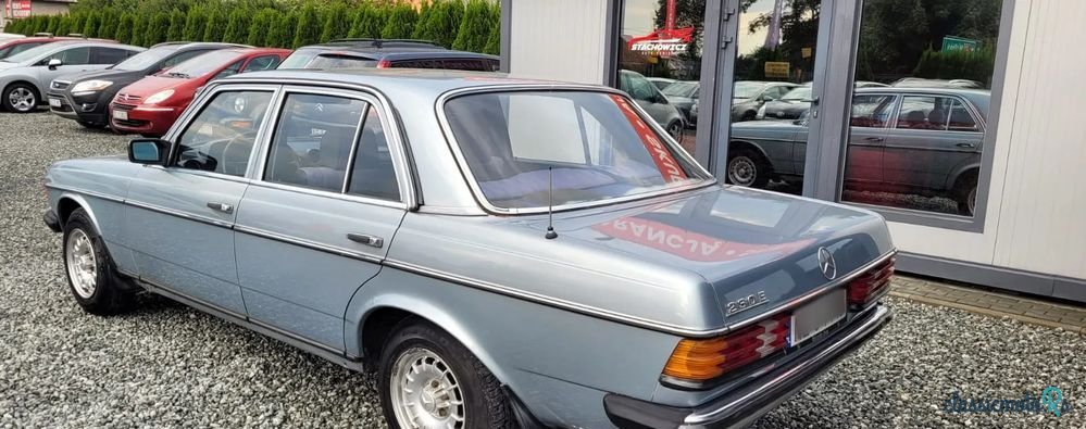 1978' Mercedes-Benz W123 photo #5