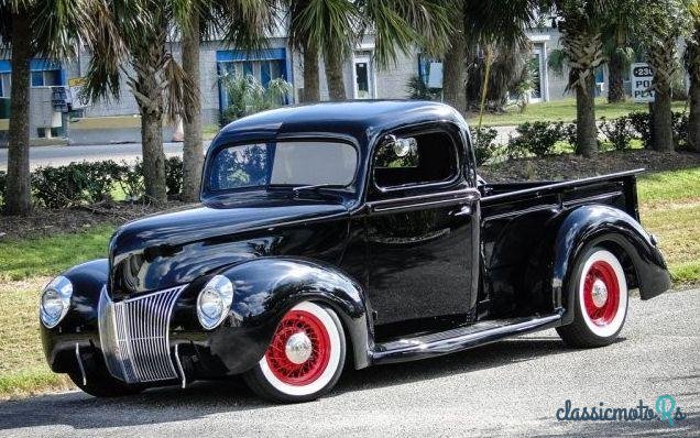 1940' Ford Pickup photo #2