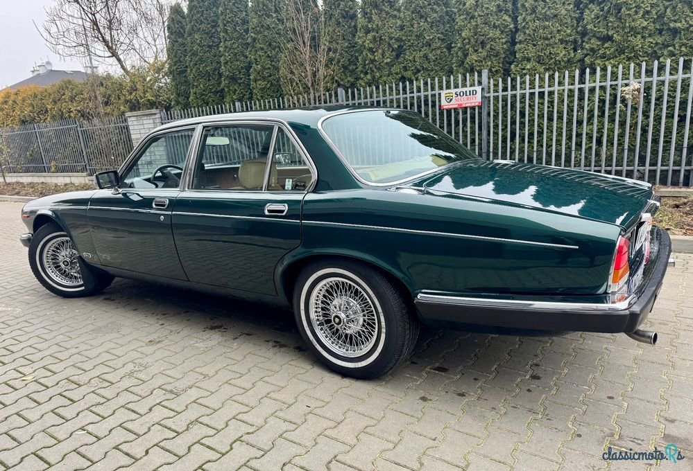 1980' Jaguar XJ photo #6