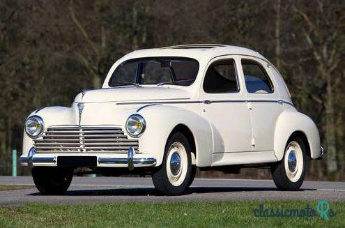 1949' Peugeot 203 photo #1