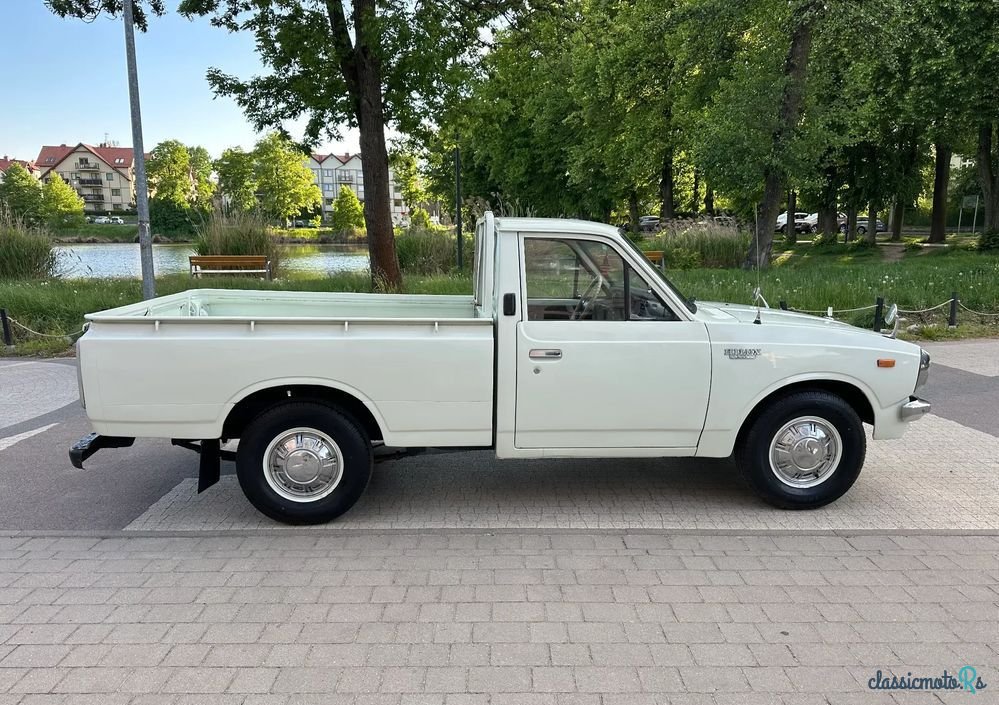 1978' Toyota Hilux photo #5