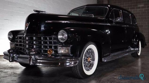 1947' Cadillac Fleetwood photo #2