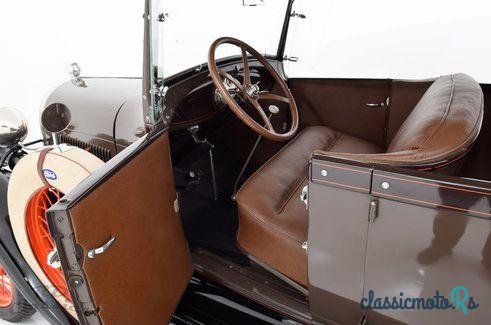 1928' Ford Model A Phaeton/Vollrestaur photo #2