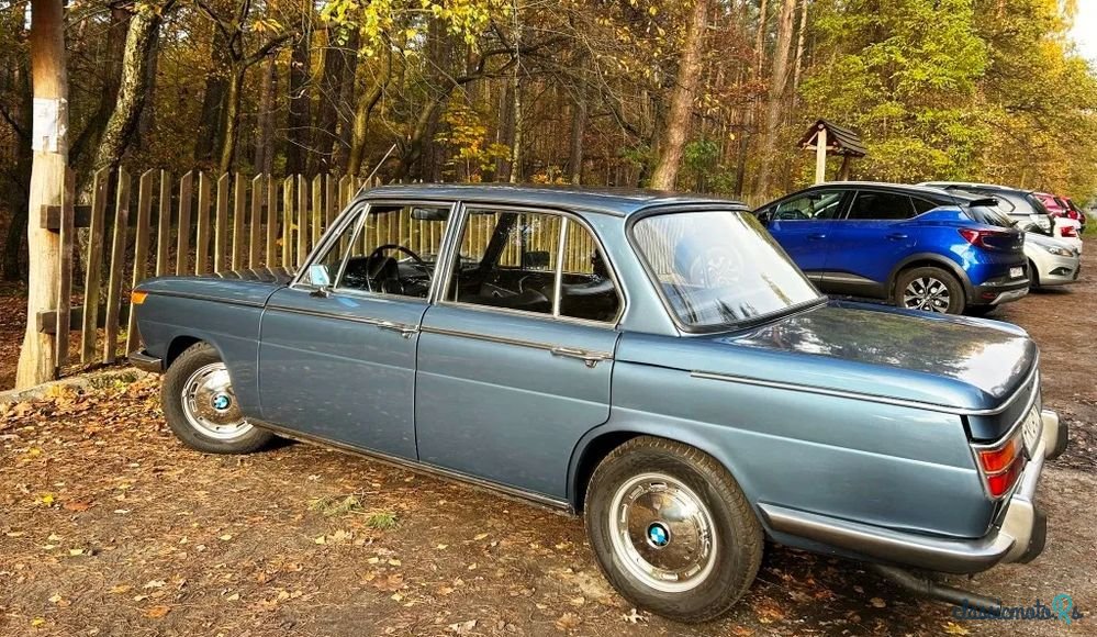 1969' BMW Neue Klasse 2000 photo #3