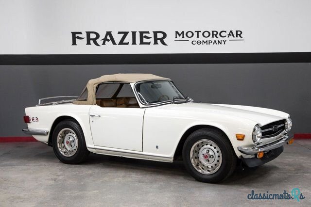 1976' Triumph TR6 photo #5
