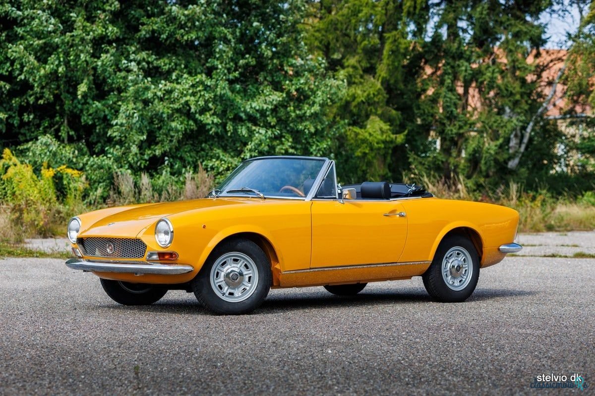 1967' Fiat 124 Spider photo #3