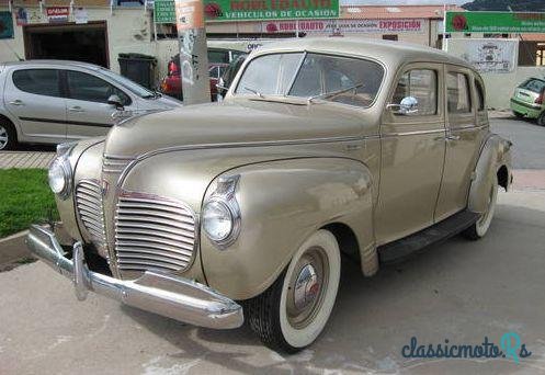 1941' Plymouth Deluxe photo #3