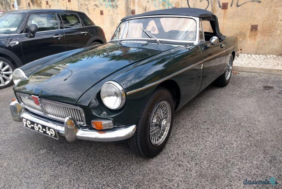 1966' MG MGB photo #1