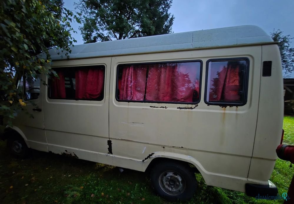 1979' Mercedes-Benz photo #3