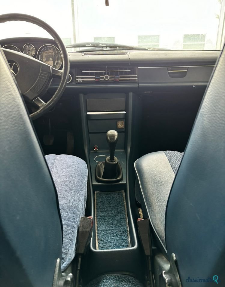 1974' Mercedes-Benz 240D W115 photo #2