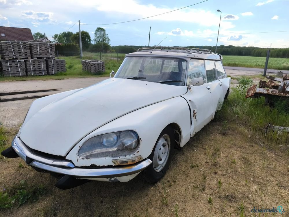 1970' Citroen DS photo #4