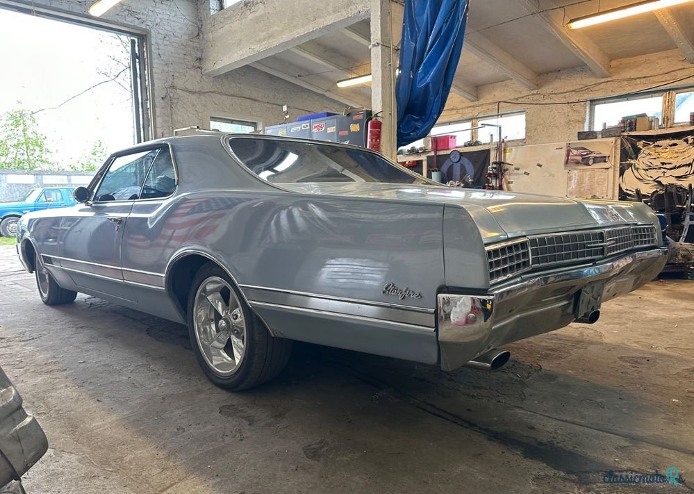 1966' Oldsmobile Starfire photo #5