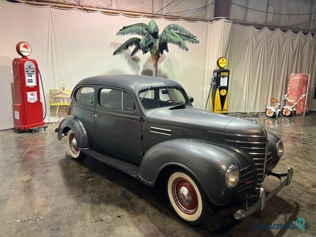 1939' Plymouth Road King photo #4