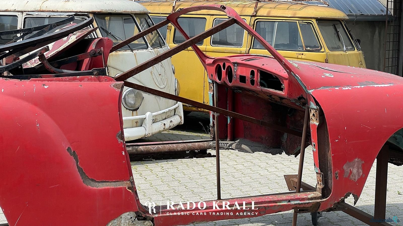 1964' Volkswagen Karmann Ghia photo #2