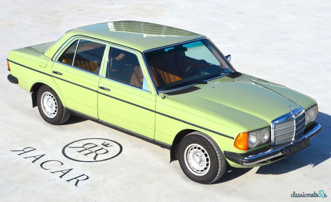 1977' Mercedes-Benz 220 photo #3