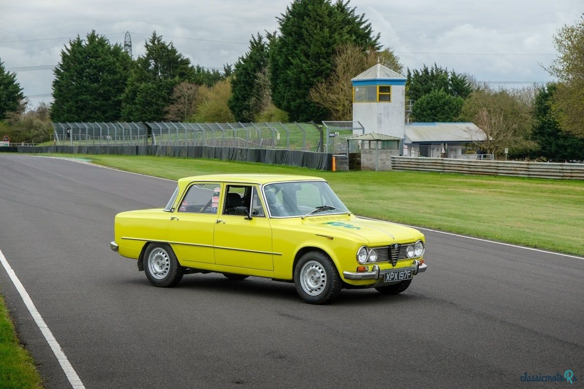 1968' Alfa Romeo Giulia photo #4