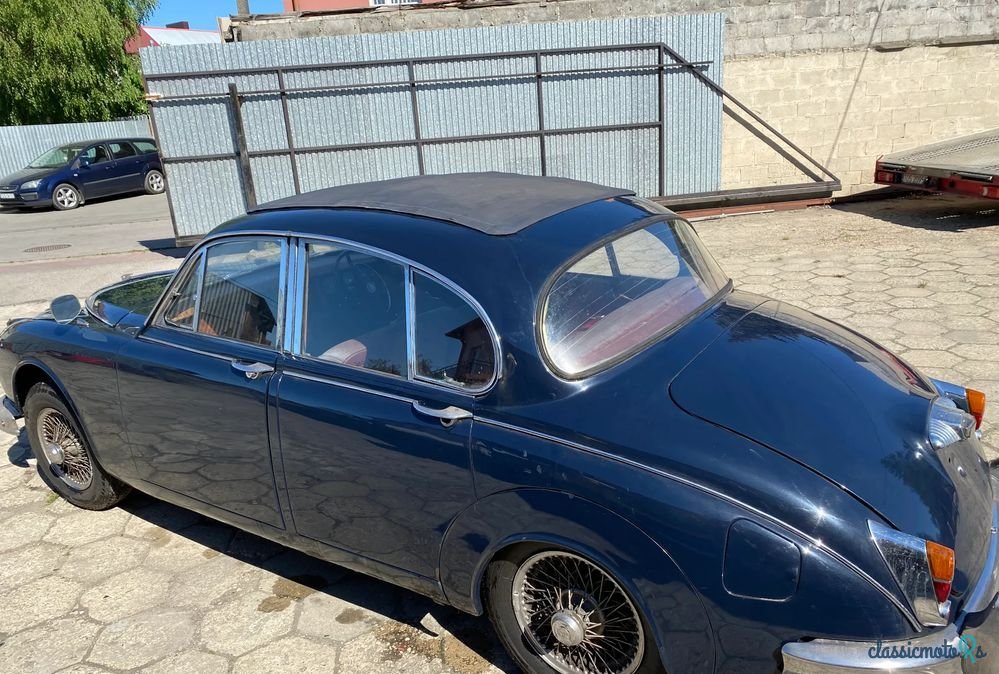 1967' Jaguar Daimler photo #6