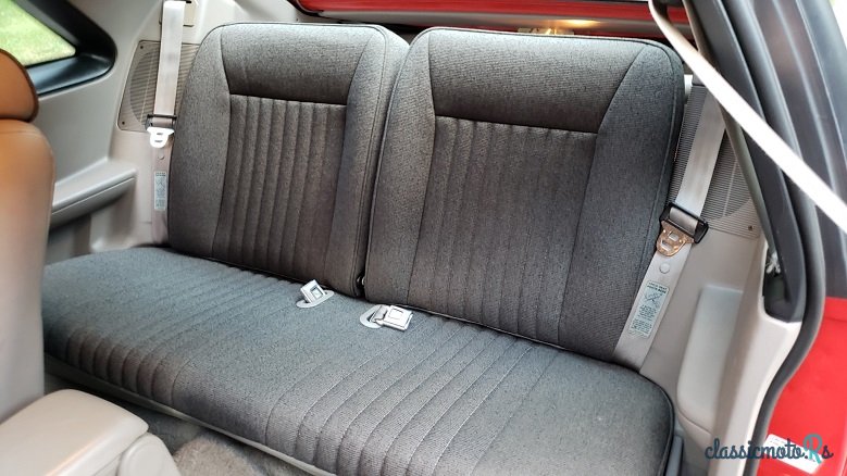 1991' Ford Mustang photo #4