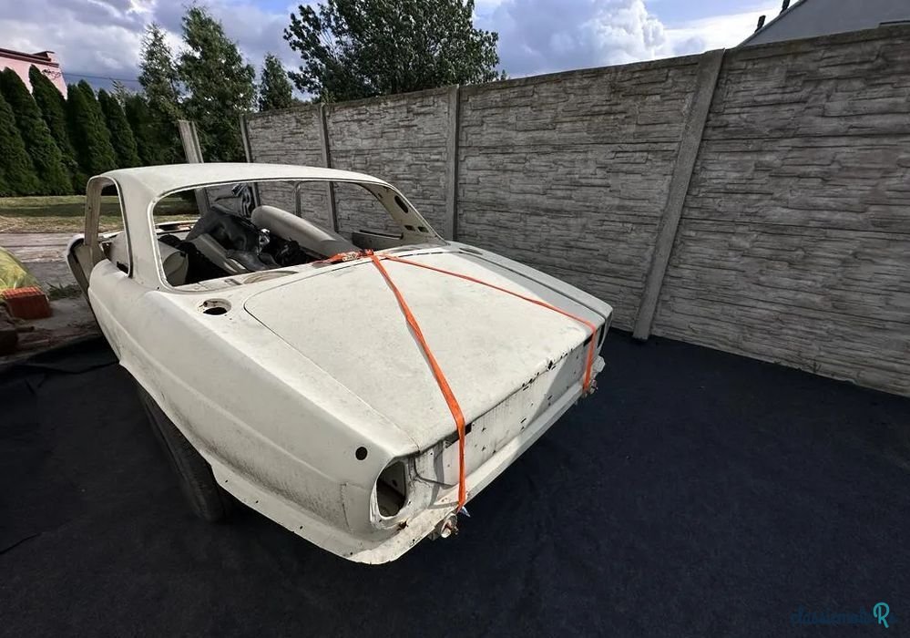 1975' Jaguar XJ photo #3