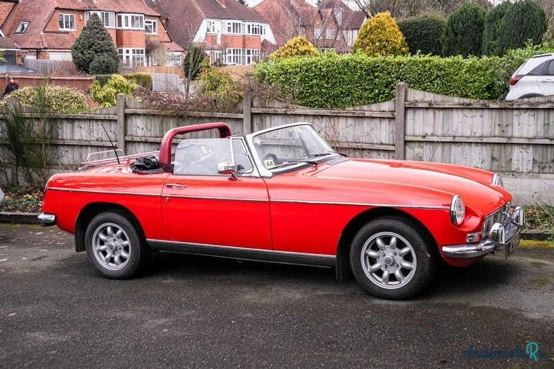 1967' MG MGB photo #1