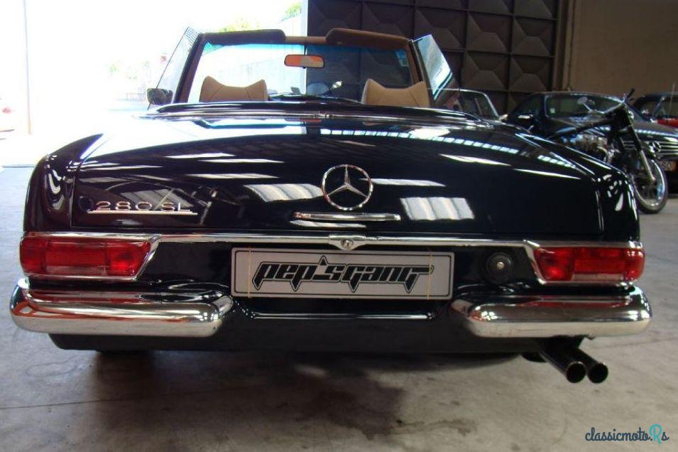 1970' Mercedes-Benz Sl-280 Pagode photo #2
