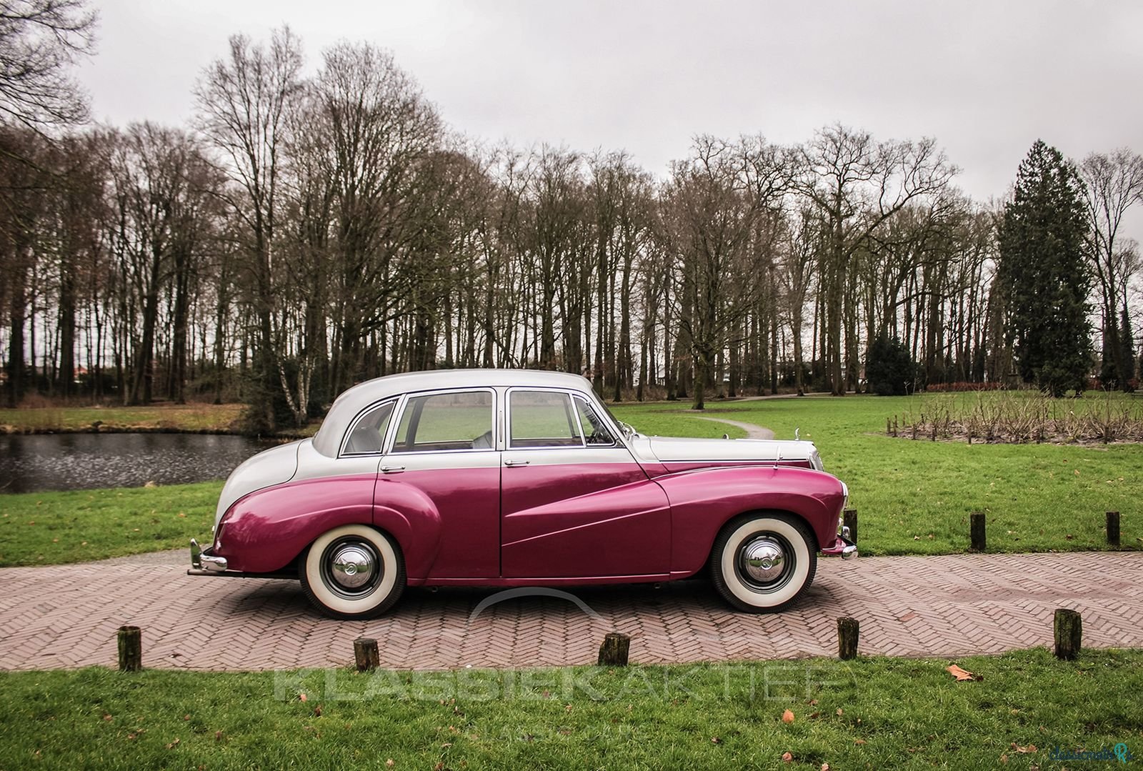 1953' Daimler Conquest photo #5