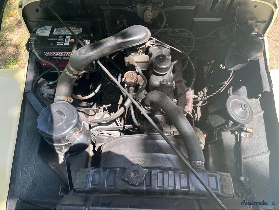 1948' Jeep Jeepster convertible photo #6