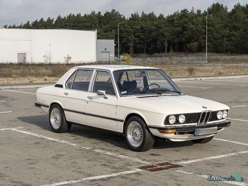 1977' BMW Seria 5 photo #3