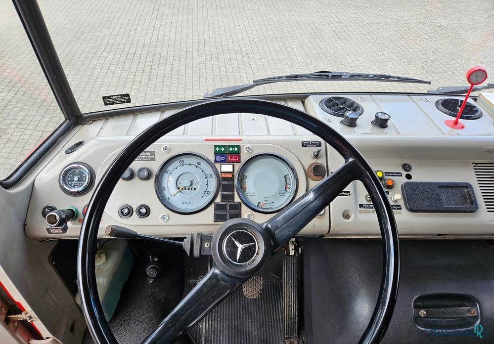 1974' Mercedes-Benz 408 photo #4